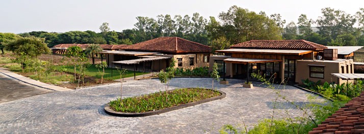 Jehan Numa Retreat Club & Spa - Bhopal 01.jpg